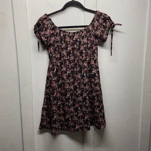Honey Punch Floral mini dress